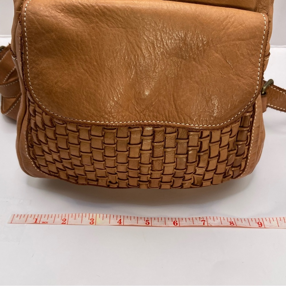Costanza Rota Italian Woven Leather Backpack - Picture 9 of 16